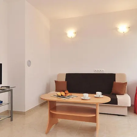 2 Bedroom Gorgeous In