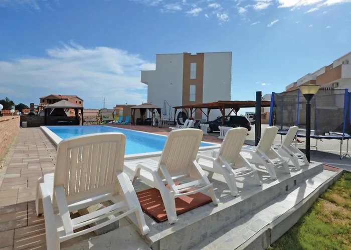 2 Bedroom Gorgeous In