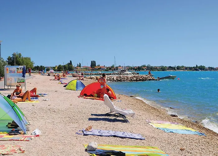 2 Bedroom Gorgeous In * Nin