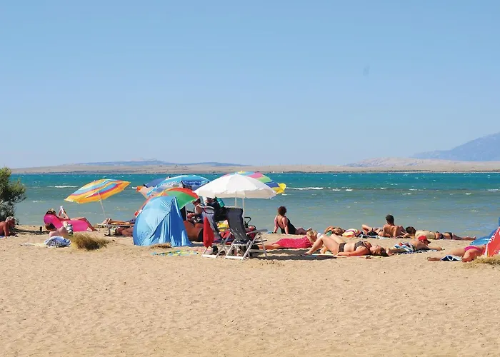 Apartamento 2 Bedroom Gorgeous In Nin